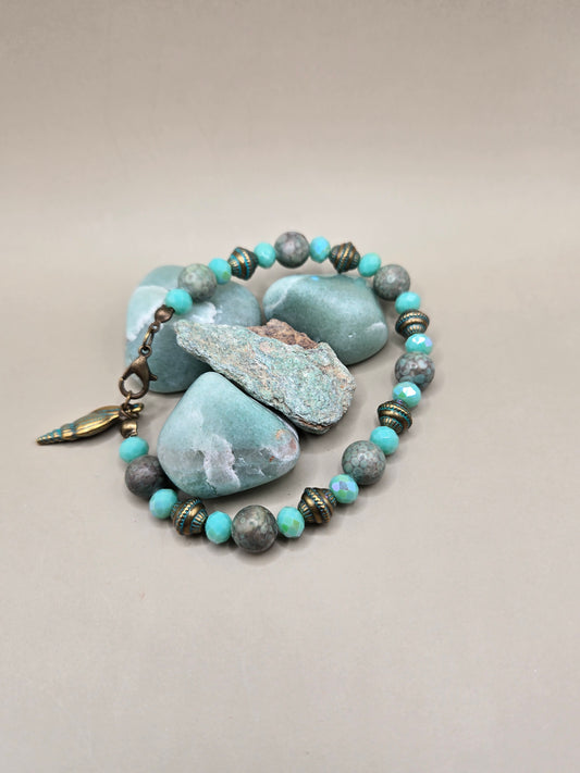 Maifanite and Turquoise crystal beads bracelet